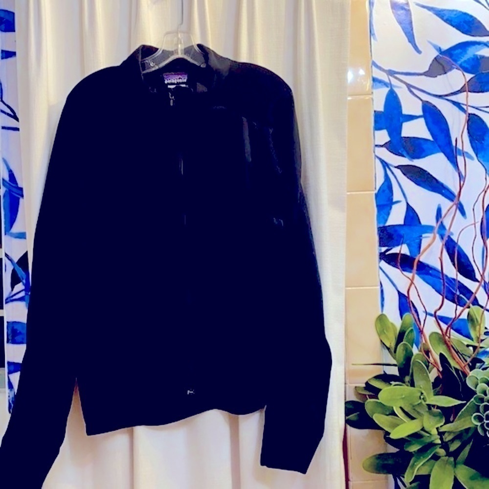Men’s Patagonia Black Zip Up Jacket Size Large